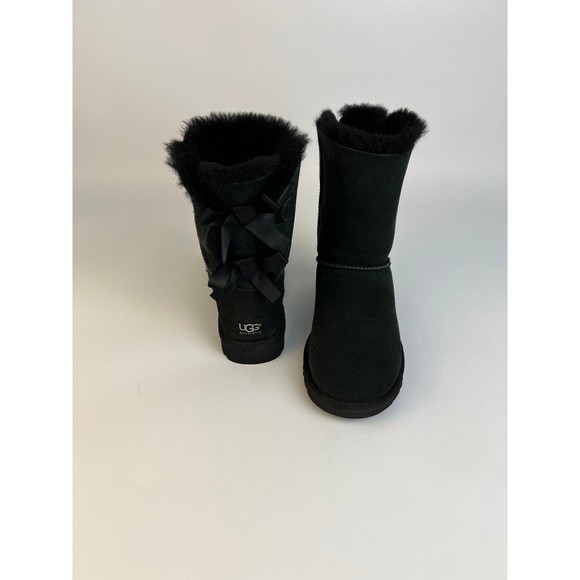 Women’s Ugg Boots Size 6 Bailey Bow Black Sherpa Shearling wool Suede Shoes - Picture 12 of 12